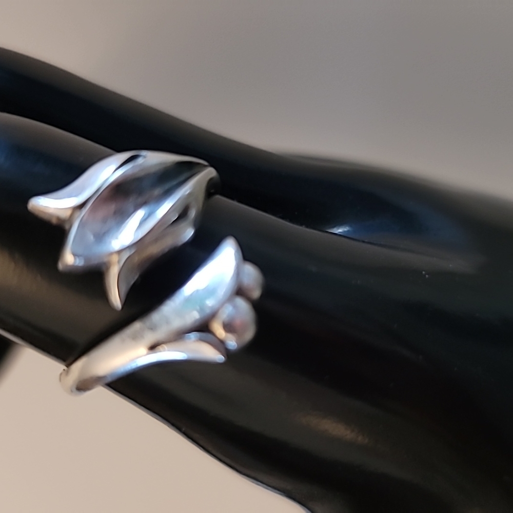 Vintage Avon Sterling Lily Ring